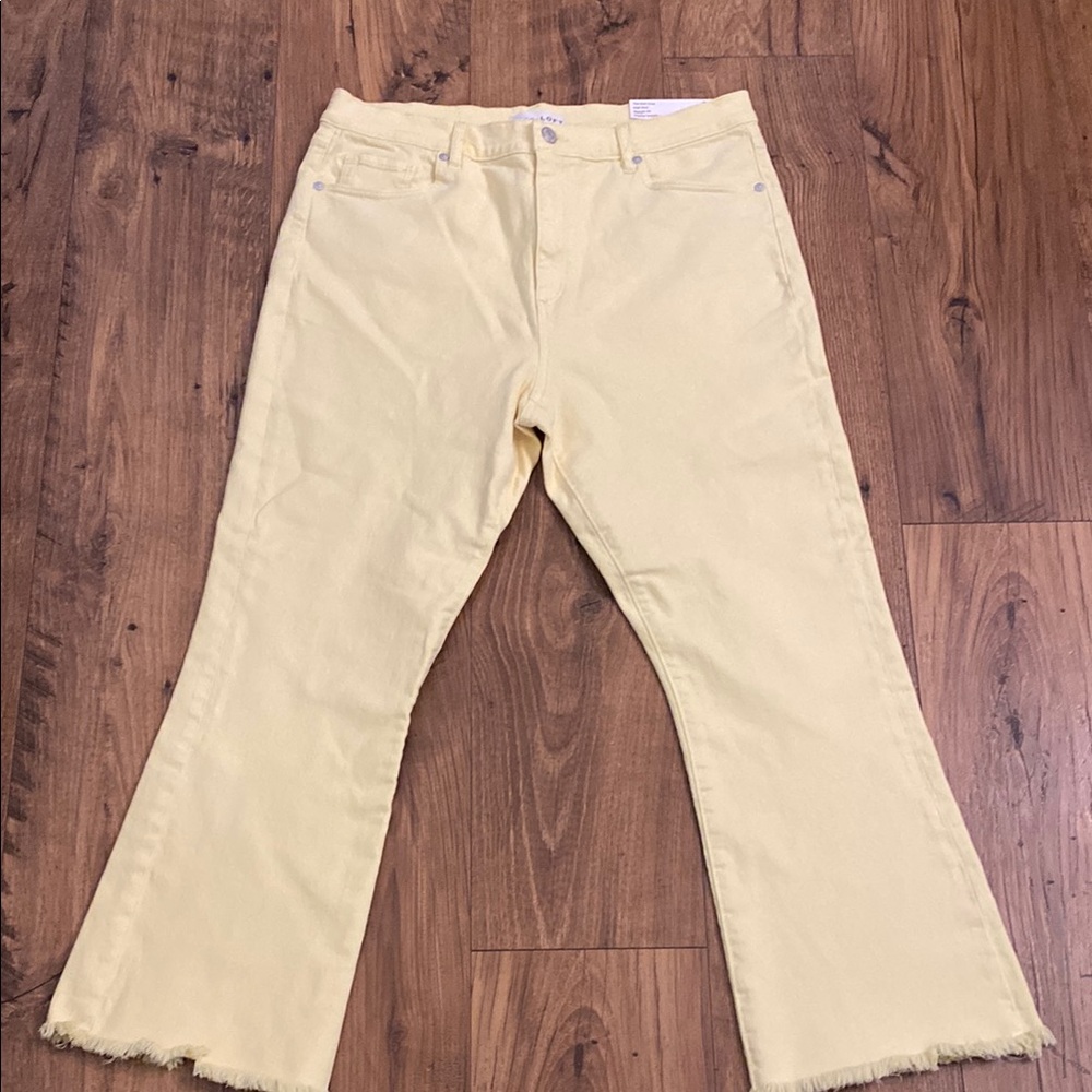 Loft Women's Yellow Kick Crop Jeans